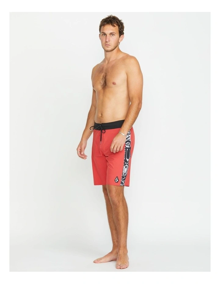 Mingle Mod 20 Inch Boardshorts Red image 5