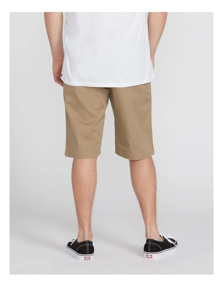 V Monty Chino Shorts 22 Inch in Khaki image 2