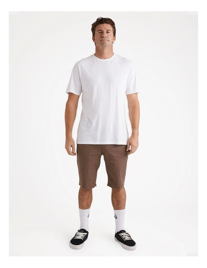 V Solver Light Weight Shorts in Mushroom image 4