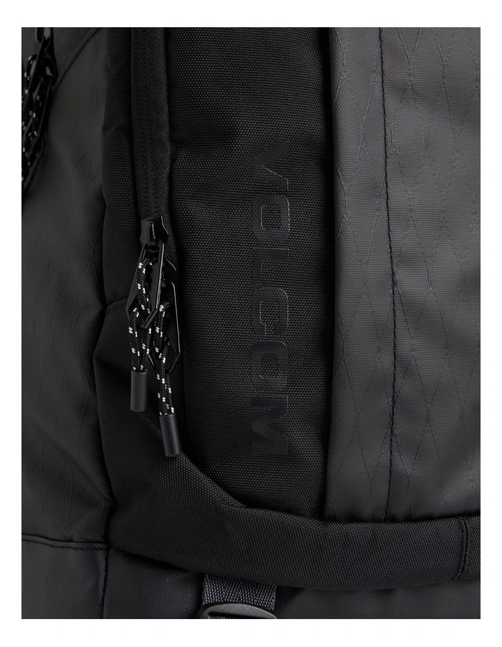 Venture Backpack in Black image 4