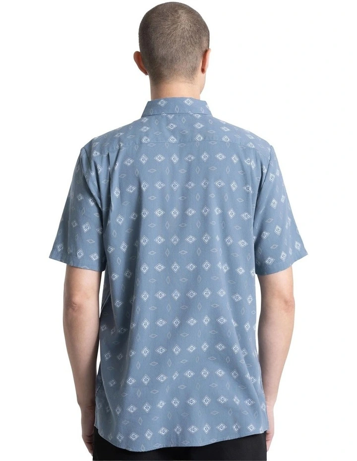 Trusted Short Sleeve Shirt in Blue Wash image 2