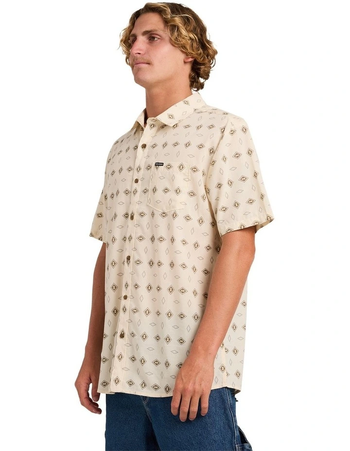 Trusted Short Sleeve Shirt in White Print image 3