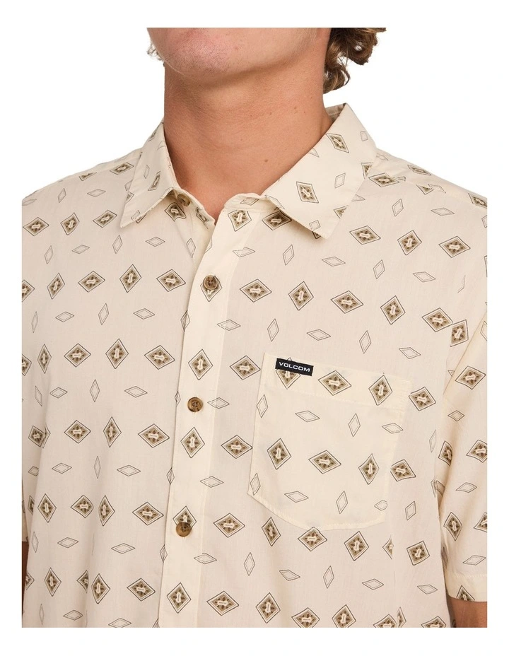 Trusted Short Sleeve Shirt in White Print image 4