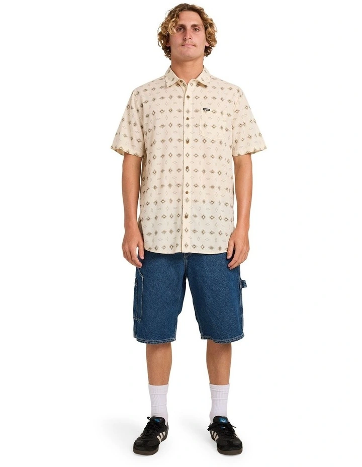 Trusted Short Sleeve Shirt in White Print image 5
