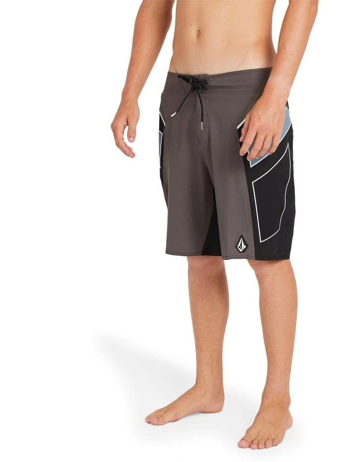 Team Mod 20 Boardshort in Storm Cloud image 3