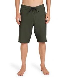 Pro Stone Mod 21 Boardshorts in Squadron Green