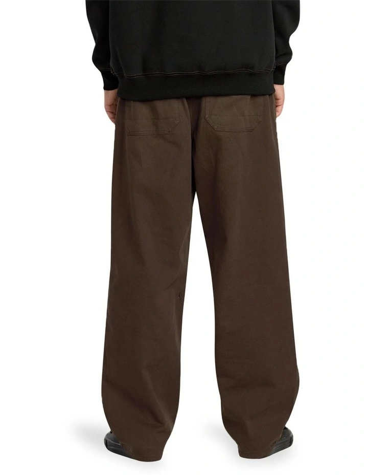 Chillow Pleat Pants in Cacao image 2
