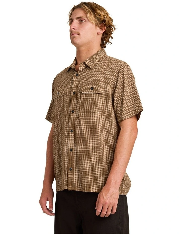 Revel Short Sleeve T-Shirt in Earth image 3