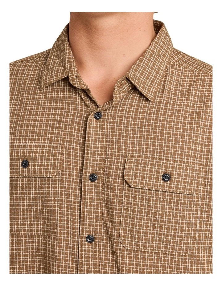 Revel Short Sleeve T-Shirt in Earth image 4