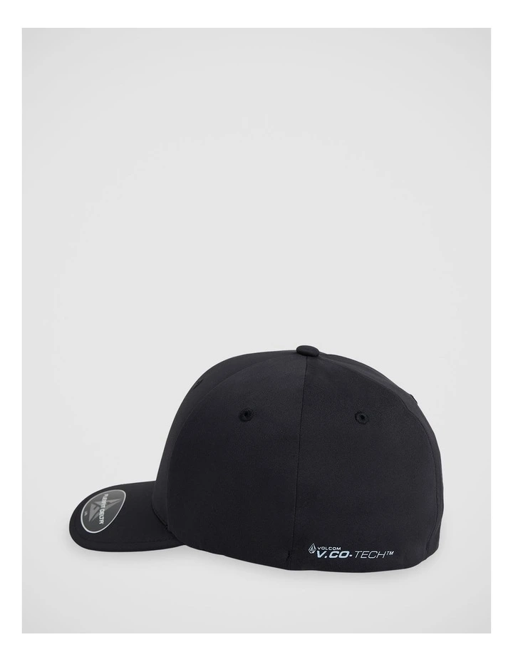 Stone Tech Flexfit Delta Hat in Black image 5