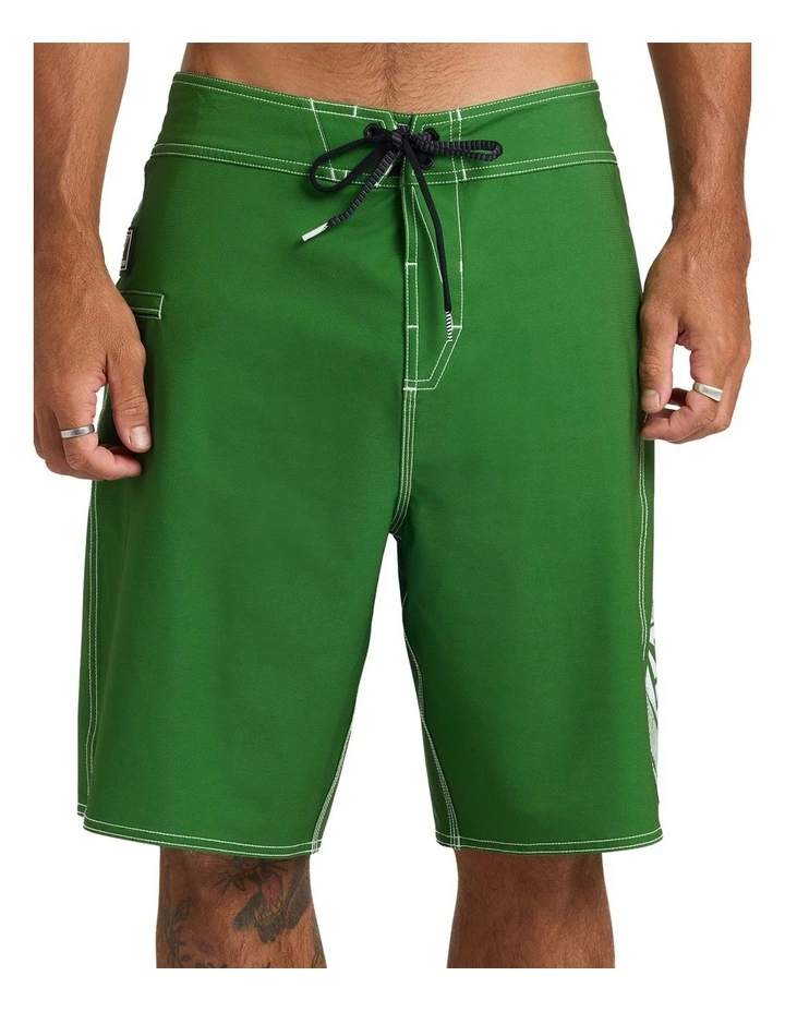Reaper Stone Mod 21 Inch Boardshorts In Dark Kelly image 1