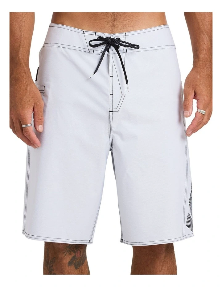 Reaper Stone Mod 21 Inch Boardshorts In White image 1