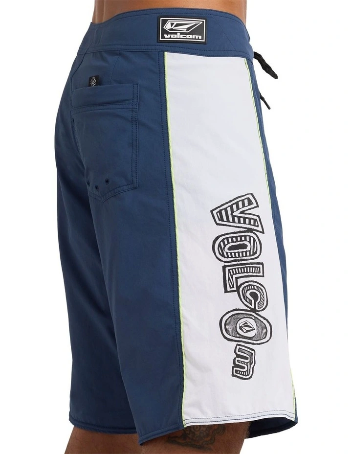 Sidelines Lib 21 Inch Boardshorts In Light Navy image 5