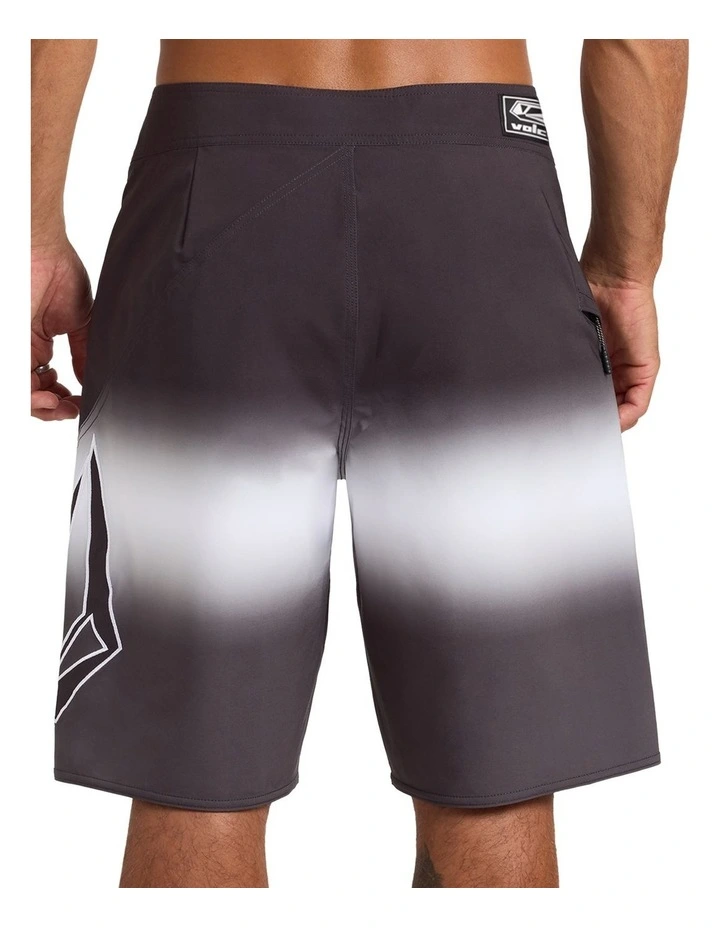 Vee Bee Mod 20 Inch Boardshorts In Black image 2