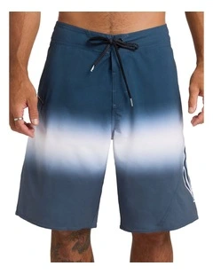 Vee Bee Mod 20 Inch Boardshorts In Midnight