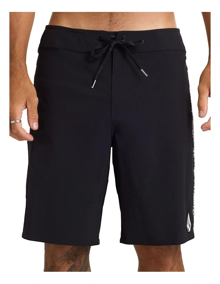 Command Liberator 20 Inch Boardshorts In Black image 1