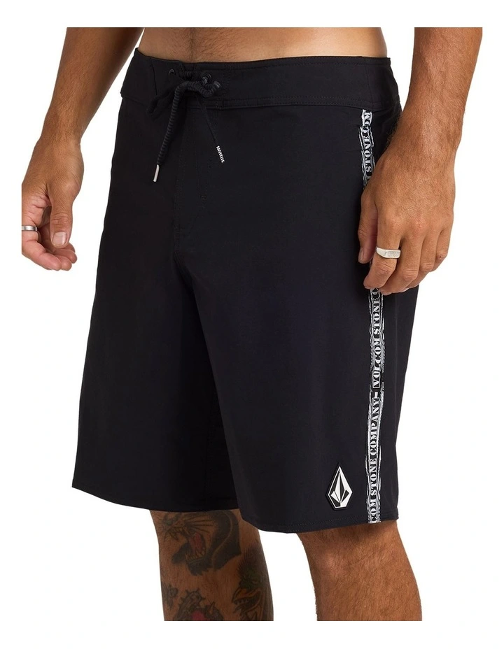 Command Liberator 20 Inch Boardshorts In Black image 3