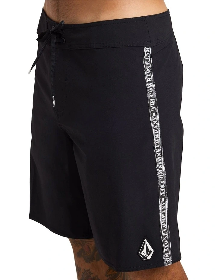 Command Liberator 20 Inch Boardshorts In Black image 5