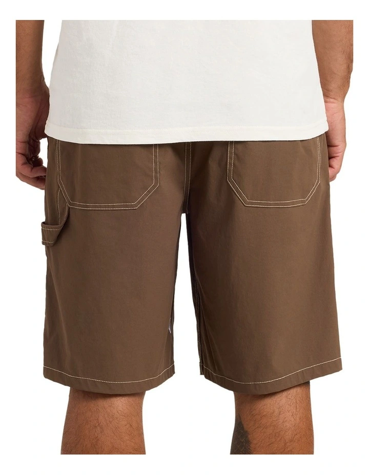Disturb Short 21 Inch Shorts In Brown Stone image 2