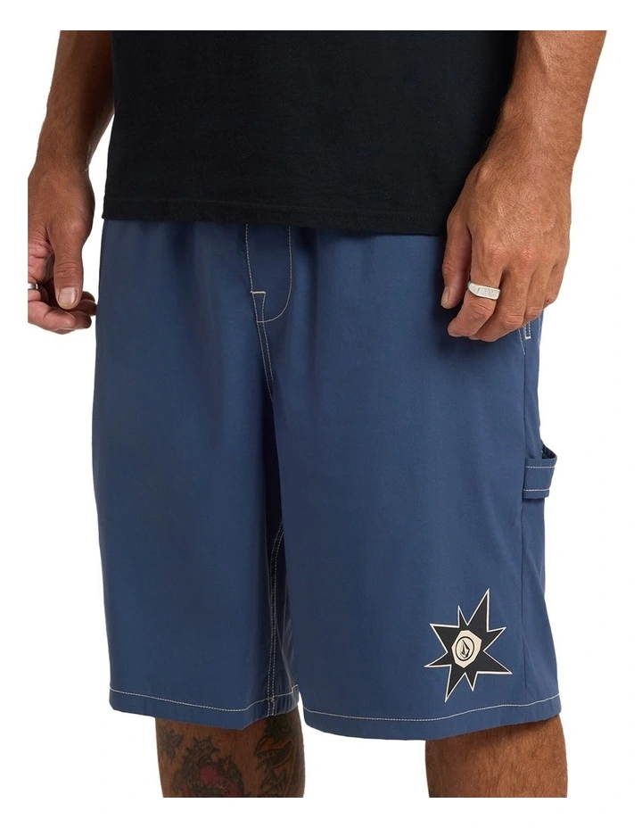 Disturb Short 21 Inch Shorts In Light Navy image 3