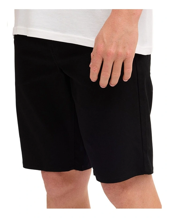 V Solver Twill Shorts In Black image 3