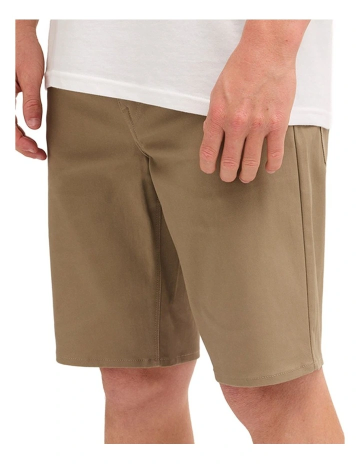 V Solver Twill Shorts In Khaki image 3