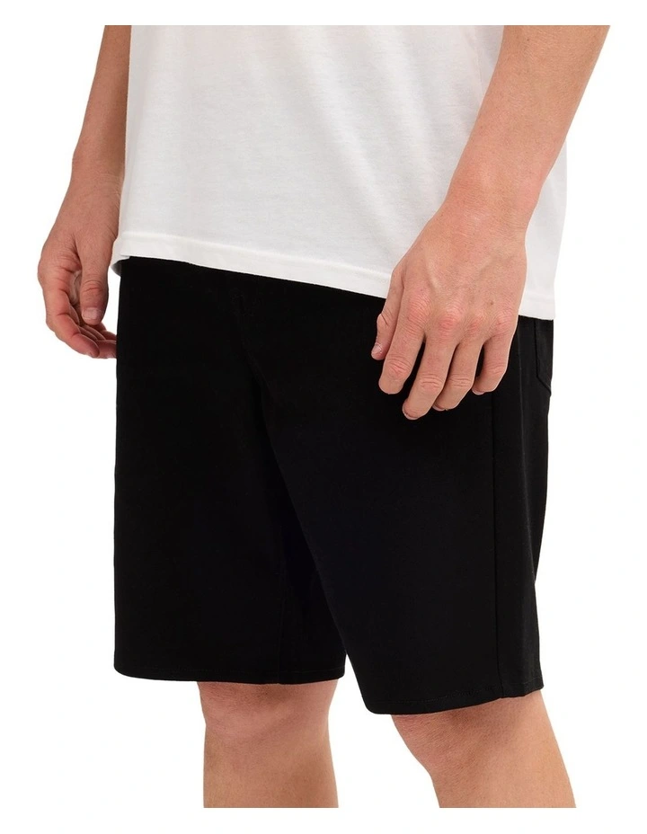 V Modown Twill Shorts In Black image 3