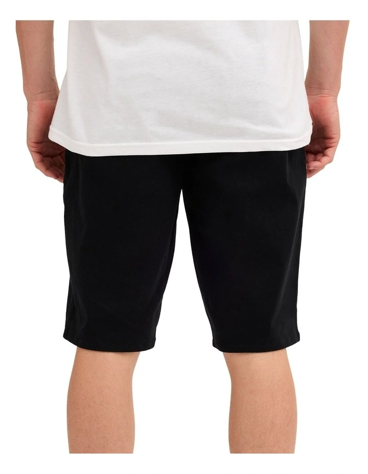Unhinged Chino Shorts In Black image 2