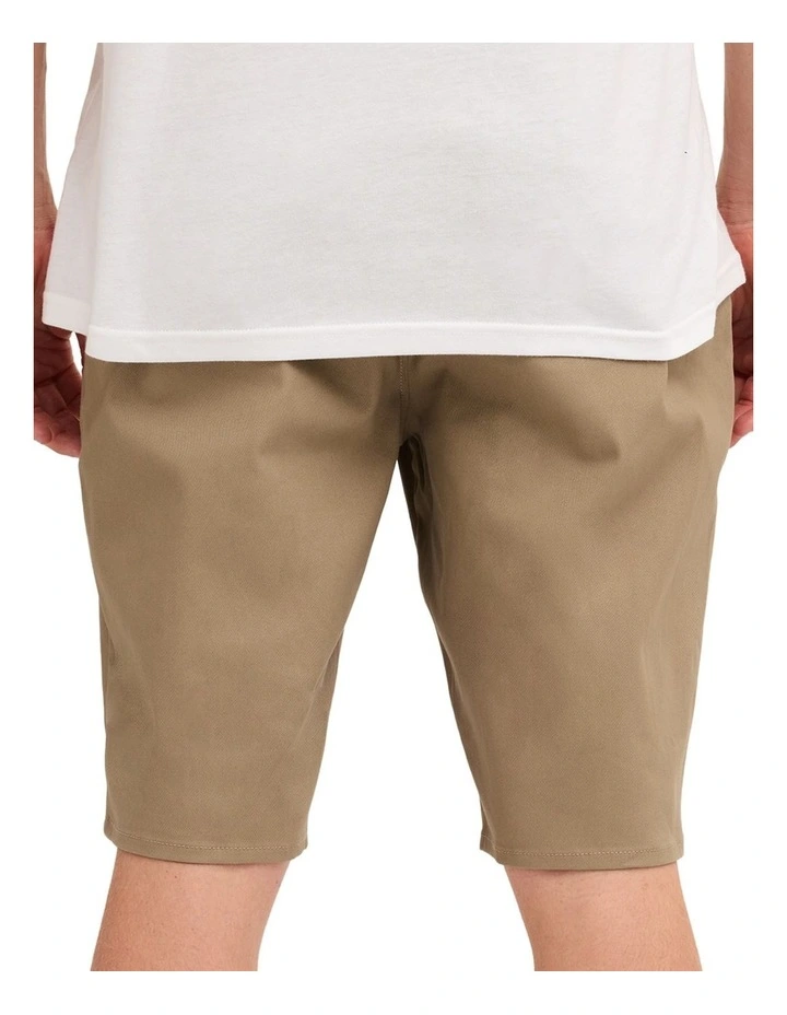 Unhinged Chino Shorts In Khaki image 2