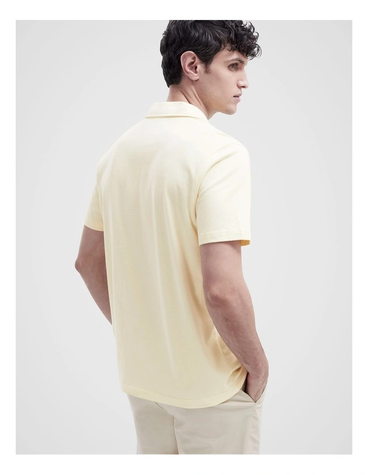 Casual Polo in Yellow image 2