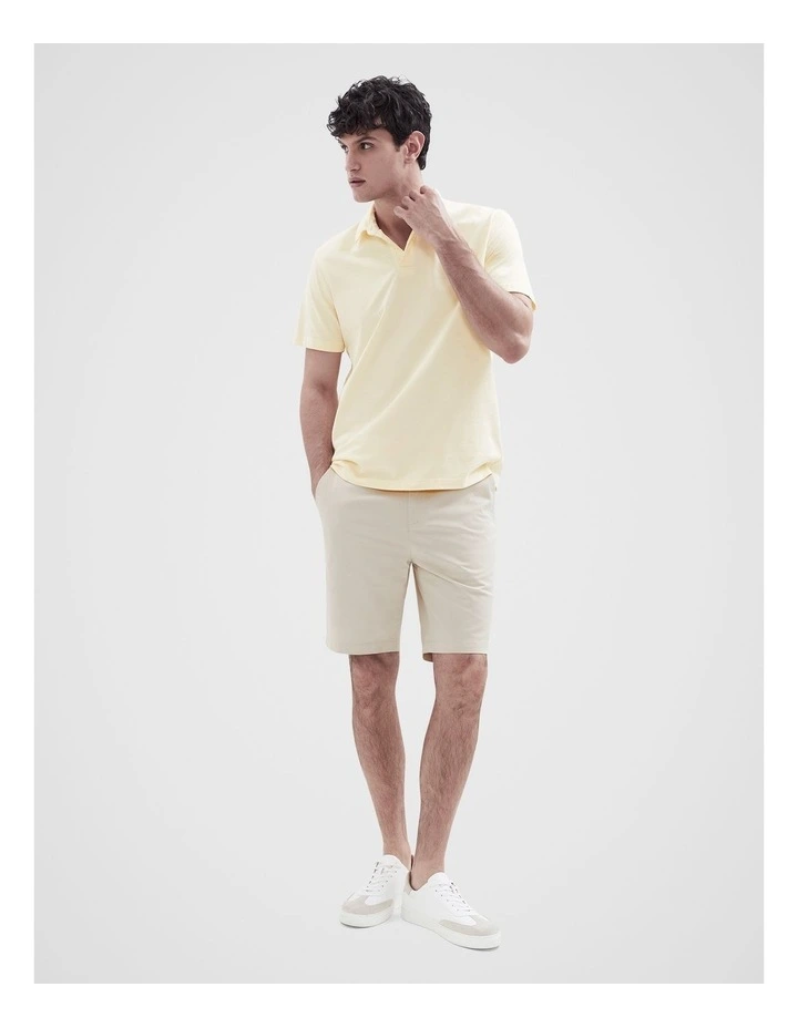 Casual Polo in Yellow image 4
