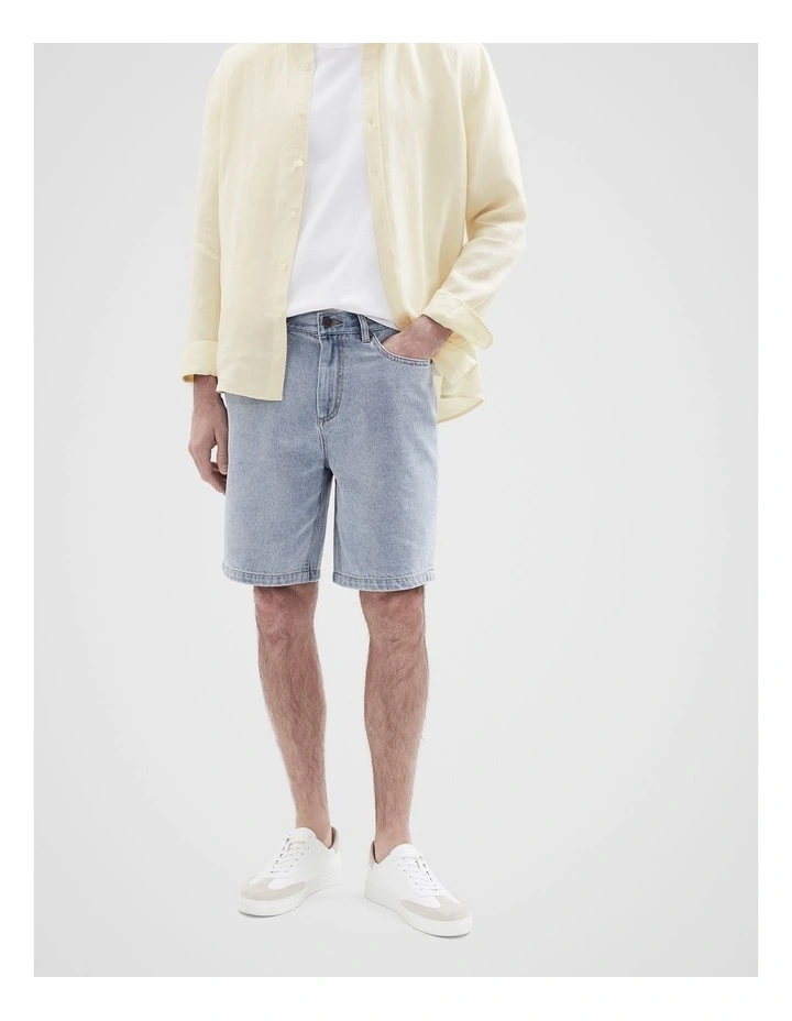 Loose Fit Denim Short in Blue image 3
