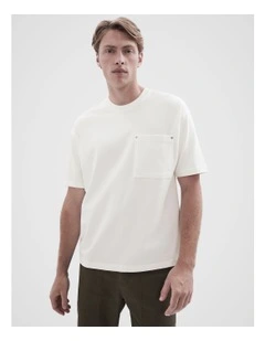 Pocket Oversized Fit T- shirt in White
