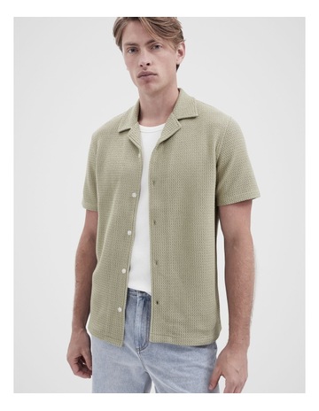 Lt Green colour