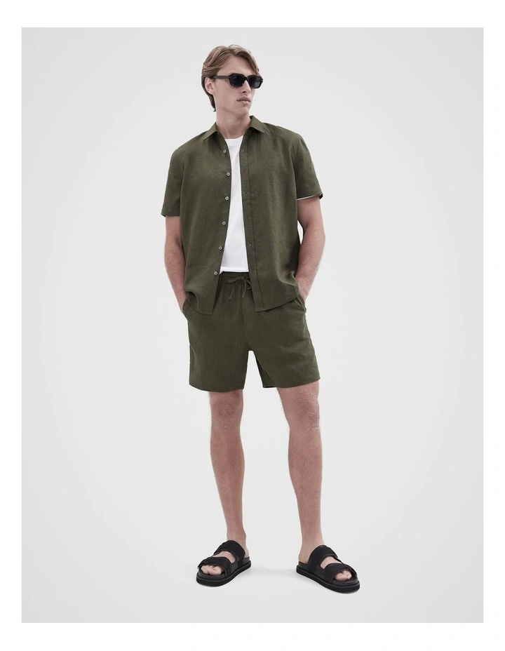 Linen Pull On Short in Green image 4