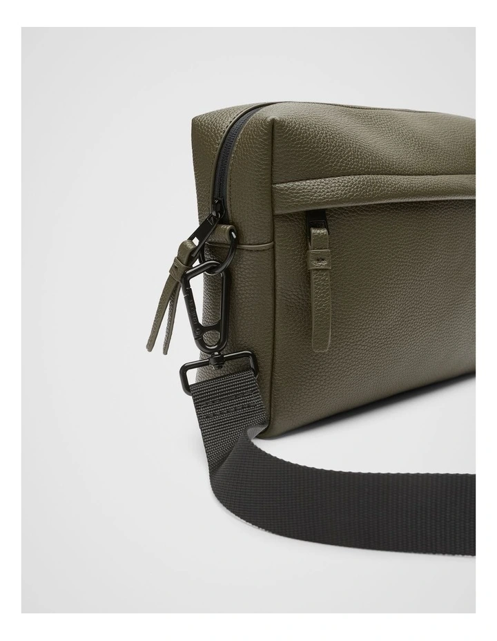 Jasper Travel Cross Body in Green image 2