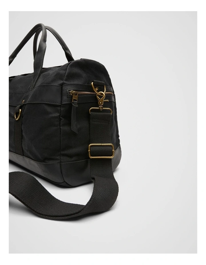 Leo Weekender Bag in Black image 2
