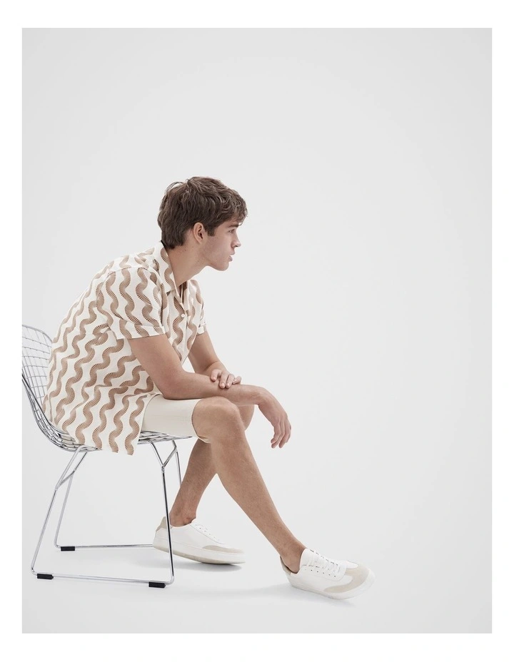 Wavy Print Regular Fit Shirt in White image 3