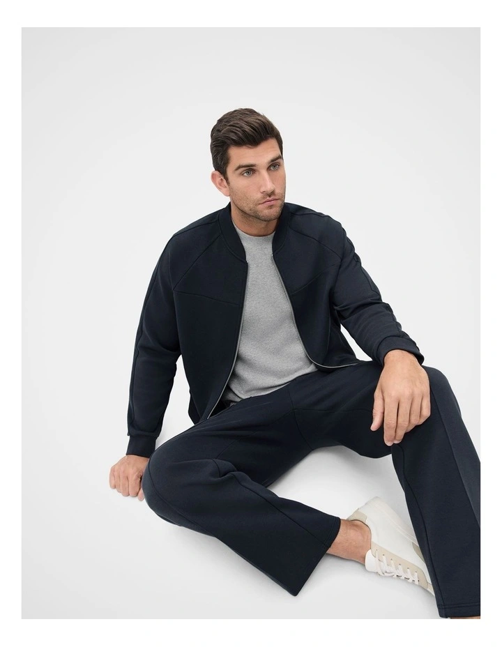 Sporty Pull On Pant in Navy image 5