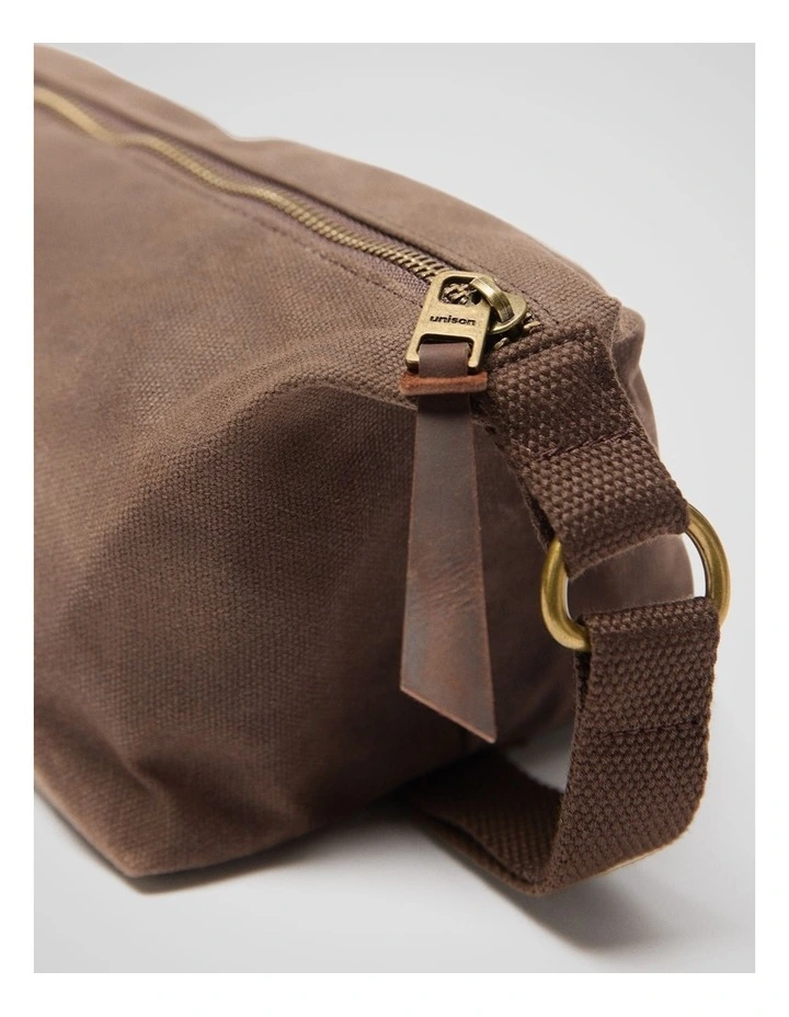 Hamish Wash Bag image 2