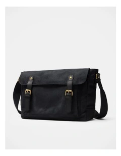 Leo Satchel
