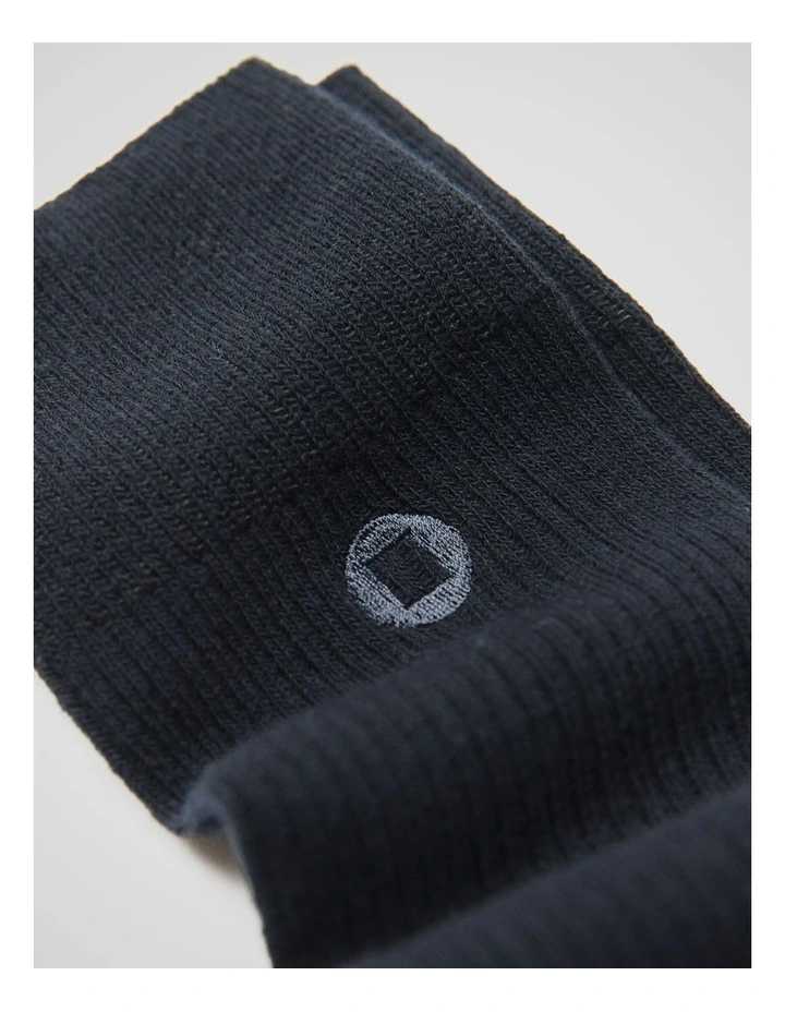 Solid Rib Socks image 2