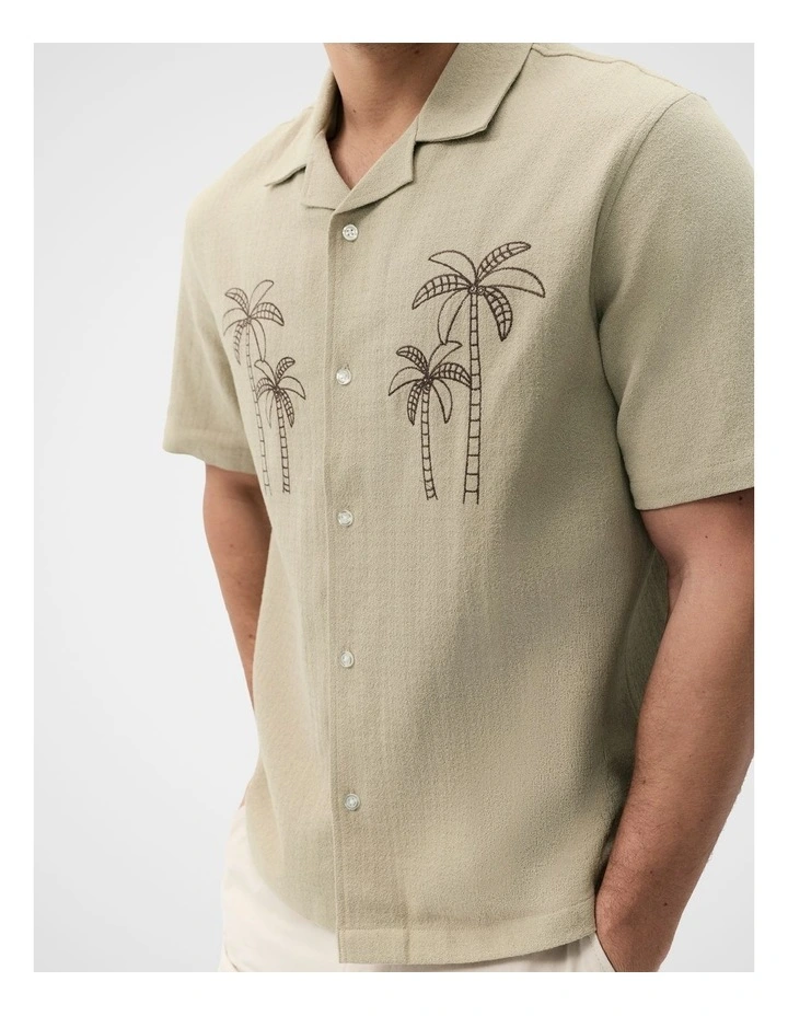 Daydream Embroidered Relaxed Fit Shirt image 4
