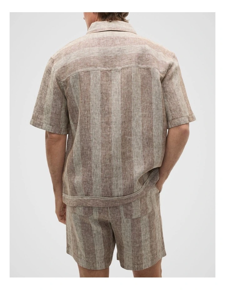 Boxy Linen Shirt in Cocoa image 2