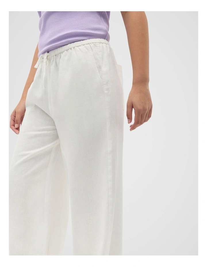 Pull On Pant in White image 4