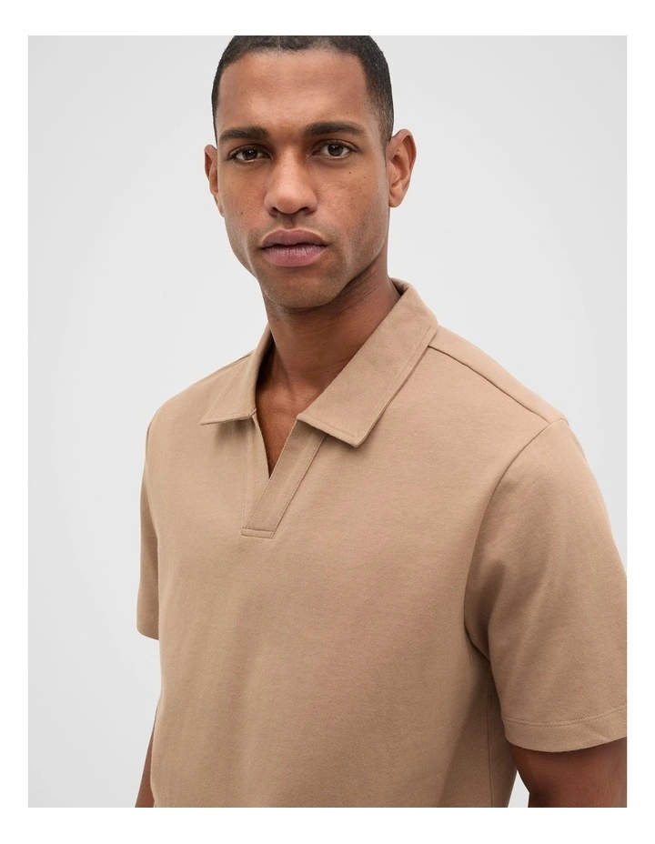 Tee Polo in Nougat image 4
