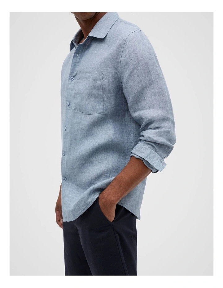 Chambray Linen Shirt in Sailor image 4