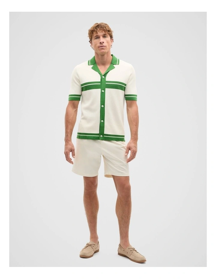 Contrast Trim Knit Shirt in Green image 3