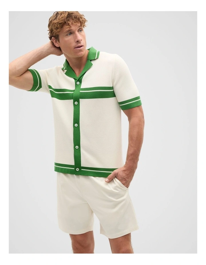Contrast Trim Knit Shirt in Green image 4