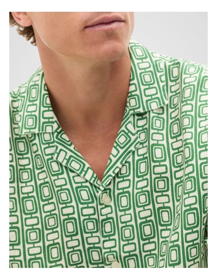 Short Sleeve Geometric Print Linen Shirt in Pea Green image 3